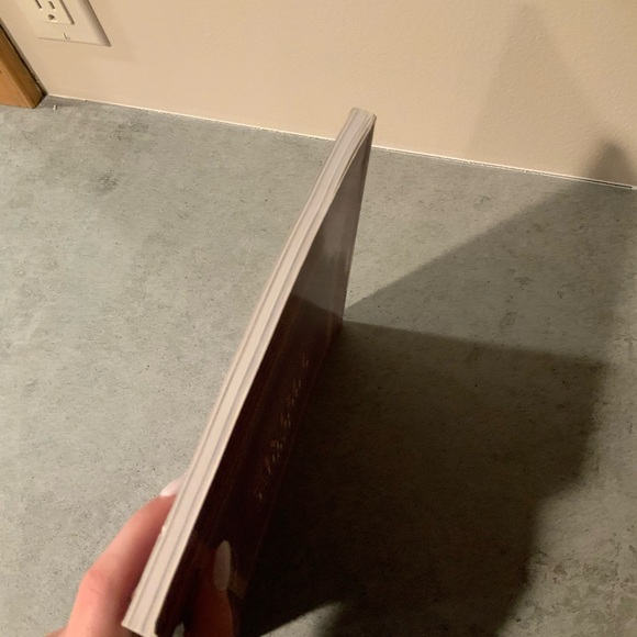 150 Crochet Trims Pattern Book by Susan Smith - Picture 8 of 8